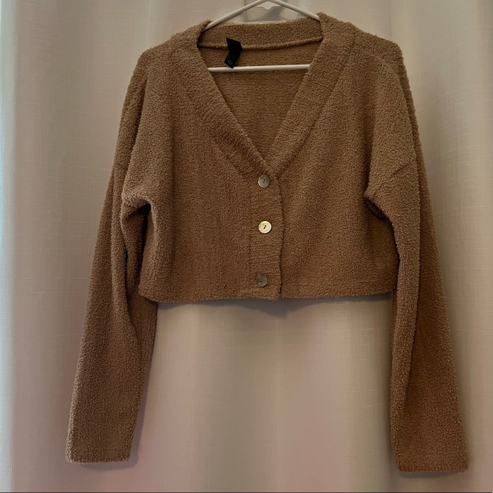 NWOT Wild Fable Cropped Cardigan - Size Medium